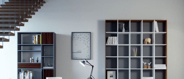 Une large étagère MYCS en noyer et blanc, équipée de tiroirs et de portes afin d'offrir beaucoup d'espace de rangement.