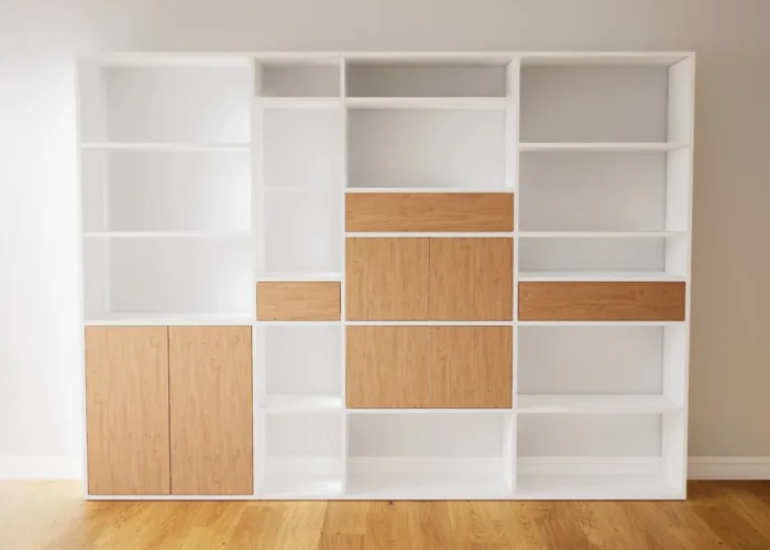 Bibliothèque GRYD, effet chêne et blanc. Couleurs et dimensions personnalisables.
